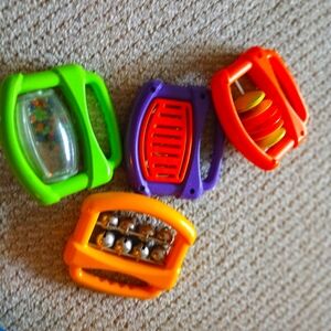 4 shakers making noises and music and Nemo song book